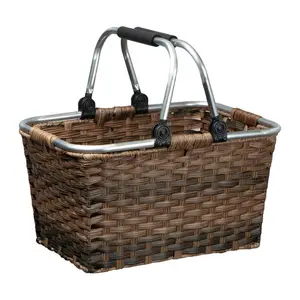 Rattan shopping basket